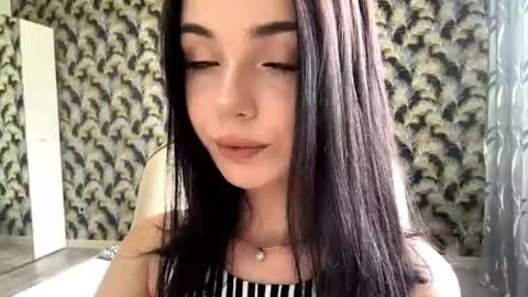 Lina online show from June 11, 4:31 am
