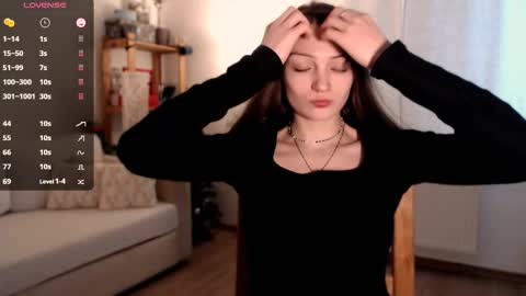 Maxine online show from January 16, 11:17 am