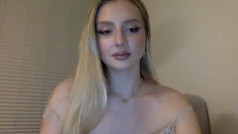 mayaflirt online show from June 23, 8:29 pm
