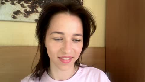 mayarede online show from May 28, 9:07 am