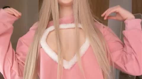  Mila  online show from March 16, 9:24 am