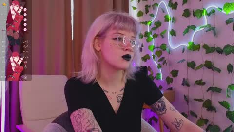 Roze online show from April 5, 8:02 am