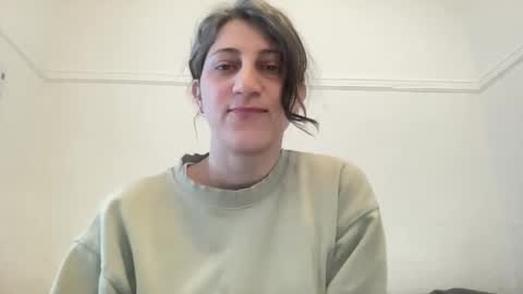 Meena online show from April 23, 5:04 pm