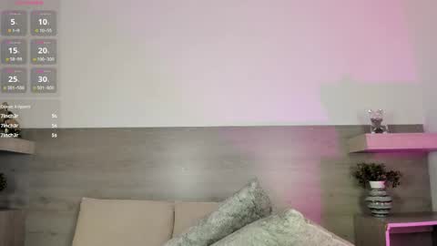   online show from April 21, 1:42 am