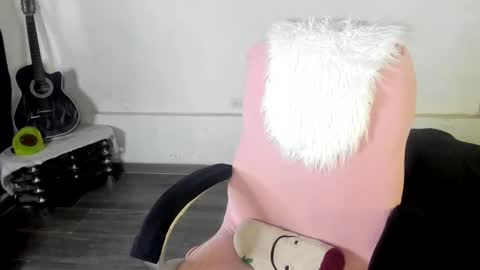 Megan online show from March 5, 8:59 pm