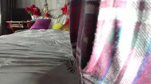 Nicki--------- Welcome to my Room online show from March 19, 9:02 am