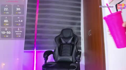 MEGAN  online show from June 9, 1:38 am