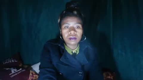 melanih online show from May 23, 5:17 am