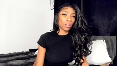 melaninmelanix online show from July 14, 5:56 am