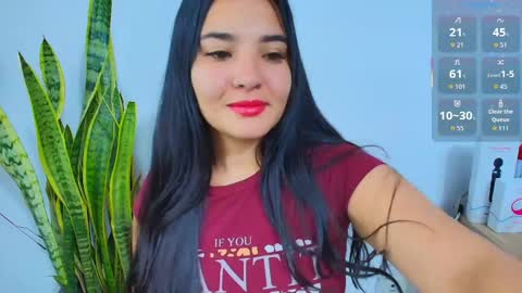    Independent model online show from May 22, 12:19 am