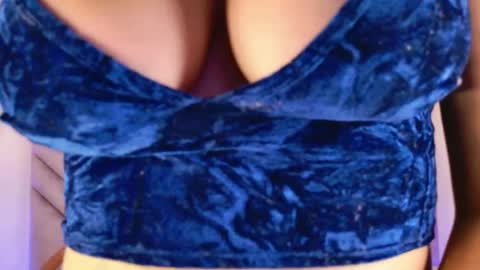 melisacooper_ online show from April 15, 7:58 pm