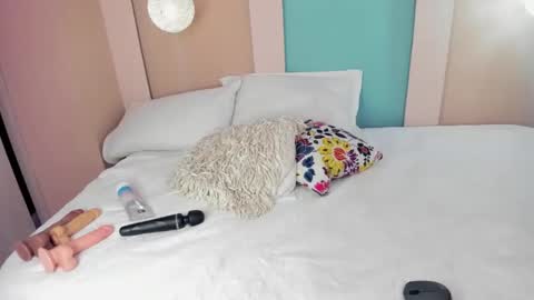 melisagrayy online show from April 16, 12:49 pm