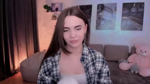 Tessa online show from May 1, 2:59 am