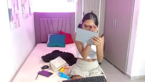 melody_mercy online show from January 15, 12:15 pm