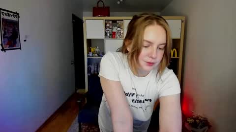 Flora  Next stream November 17th at 6  GMT online show from April 13, 7:20 am