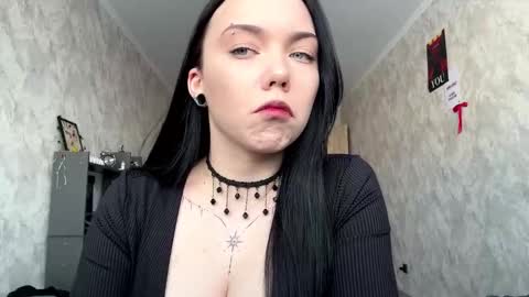 Alice online show from March 4, 12:23 pm