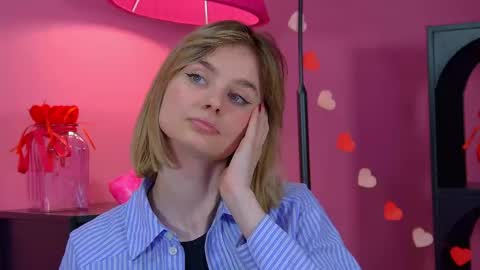 Merlin online show from March 26, 7:37 pm