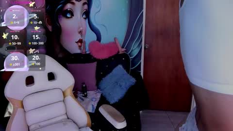 Mia online show from March 13, 10:55 pm