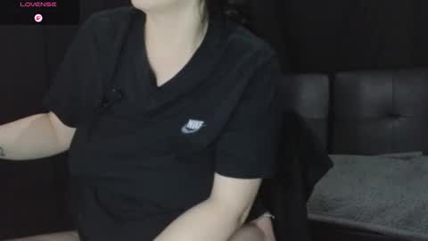 Golden ones online show from March 15, 10:34 pm