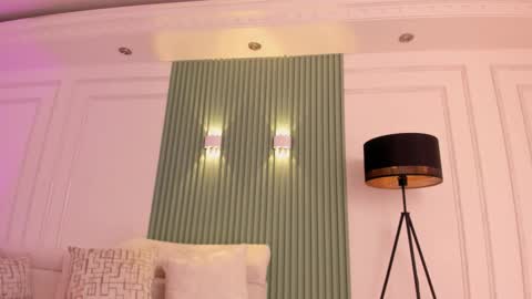 Mia Lane online show from March 7, 10:06 pm