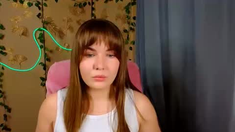 mia_lemm online show from June 4, 7:35 am