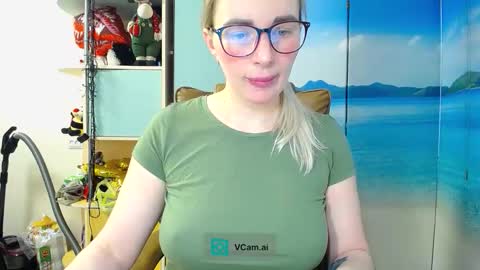 Mia. online show from February 8, 12:42 pm