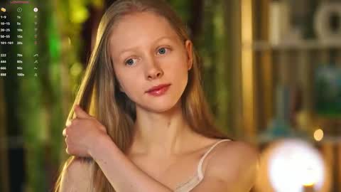 Mia online show from March 9, 9:34 am