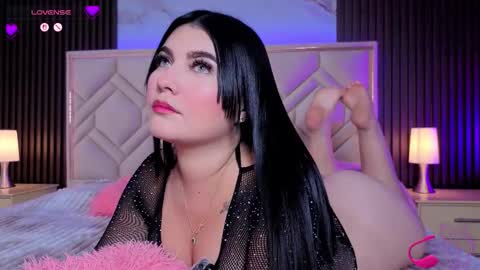 Miaa Farrel online show from March 25, 7:39 pm