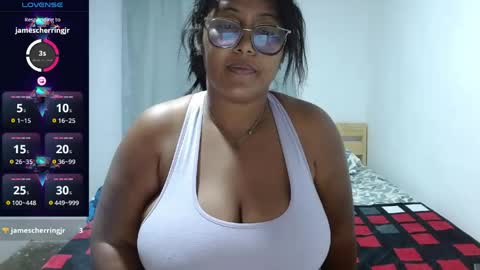 miajoseph_ online show from June 2, 5:08 am