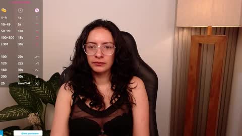 MIAPORTMANN online show from April 8, 9:11 am