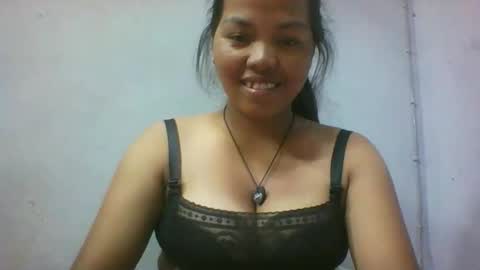 miarii online show from April 12, 10:51 am