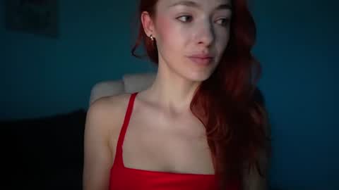 Mia online show from July 8, 2:36 am