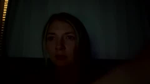 miasmith_001 online show from May 18, 2:10 am