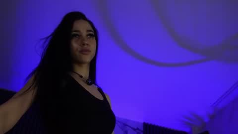 Kimmy online show from June 15, 7:36 pm