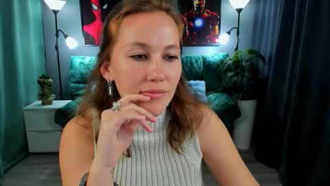 MichelleOrtis online show from March 28, 4:12 am