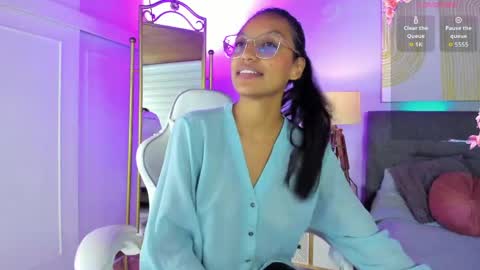 miel_ambar online show from June 7, 9:21 pm