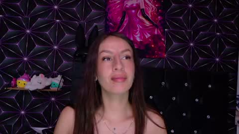 miis_beellaa online show from July 11, 2:28 pm
