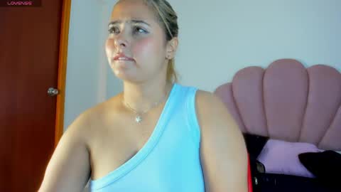 Mikaela blondie bigass online show from April 23, 11:40 pm