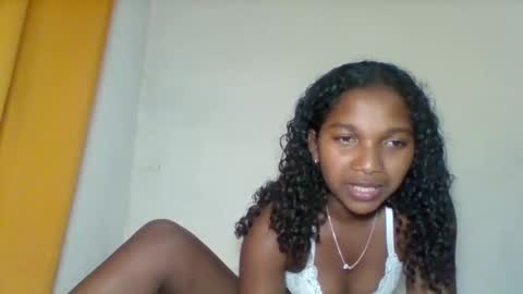 mila_lunah online show from April 8, 2:41 pm