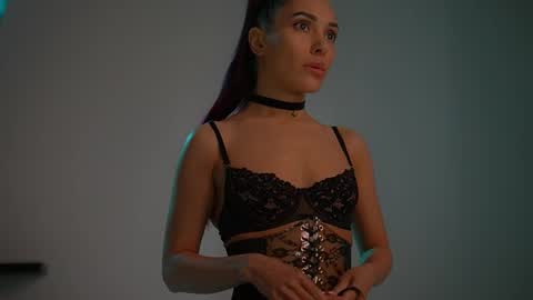 mila may  online show from May 1, 4:27 am