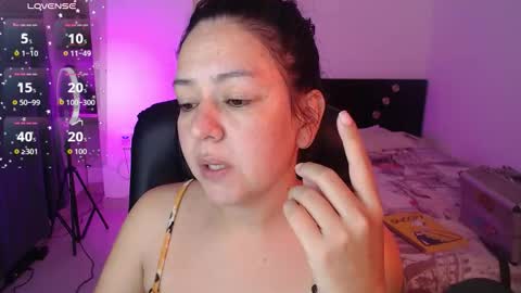 mila_phoenix online show from October 25, 10:01 am