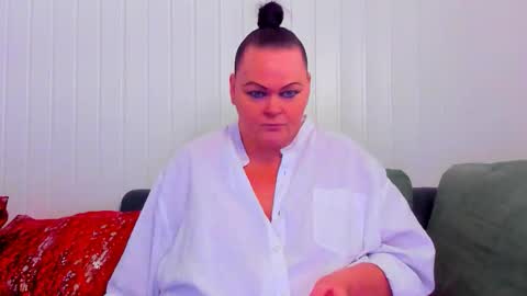 Lana online show from February 19, 10:04 am