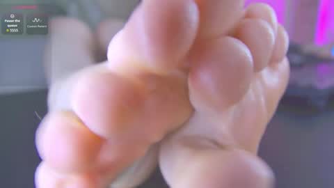 milastoyne online show from April 7, 8:16 am