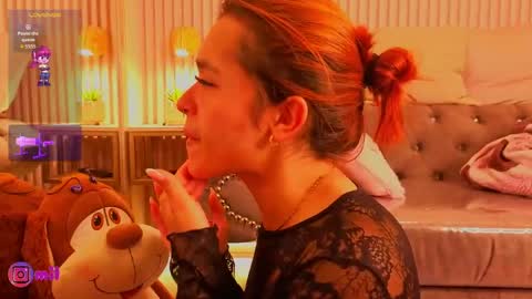 milleyjones_ online show from April 9, 11:48 am