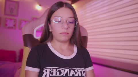 MILLY online show from April 8, 9:17 pm