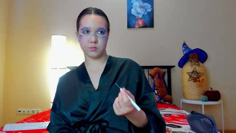 Mira online show from October 30, 8:27 am