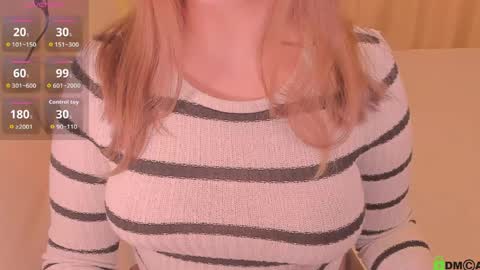 Kira online show from April 5, 9:25 pm