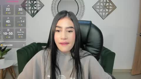 miranda_crawfor online show from June 5, 5:33 am
