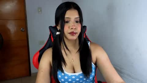 mirko_xx online show from April 5, 10:53 pm