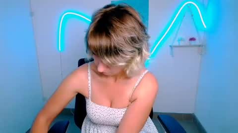 Mishelle online show from July 13, 11:44 am